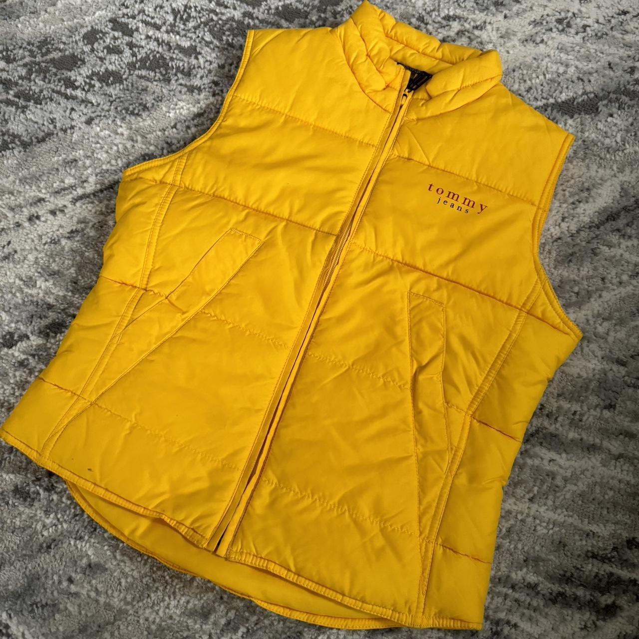 Yellow tommy hot sale hilfiger vest