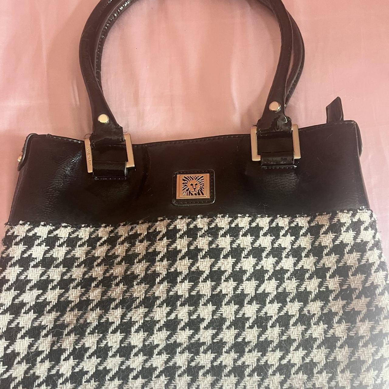 item listed by lostthriftss