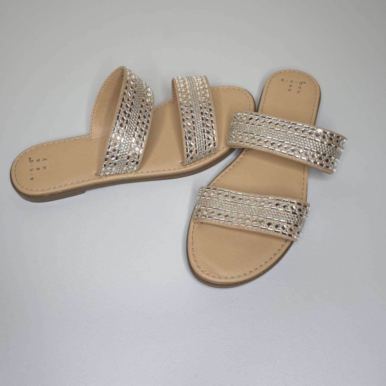 item listed by mariahsgreatdeals