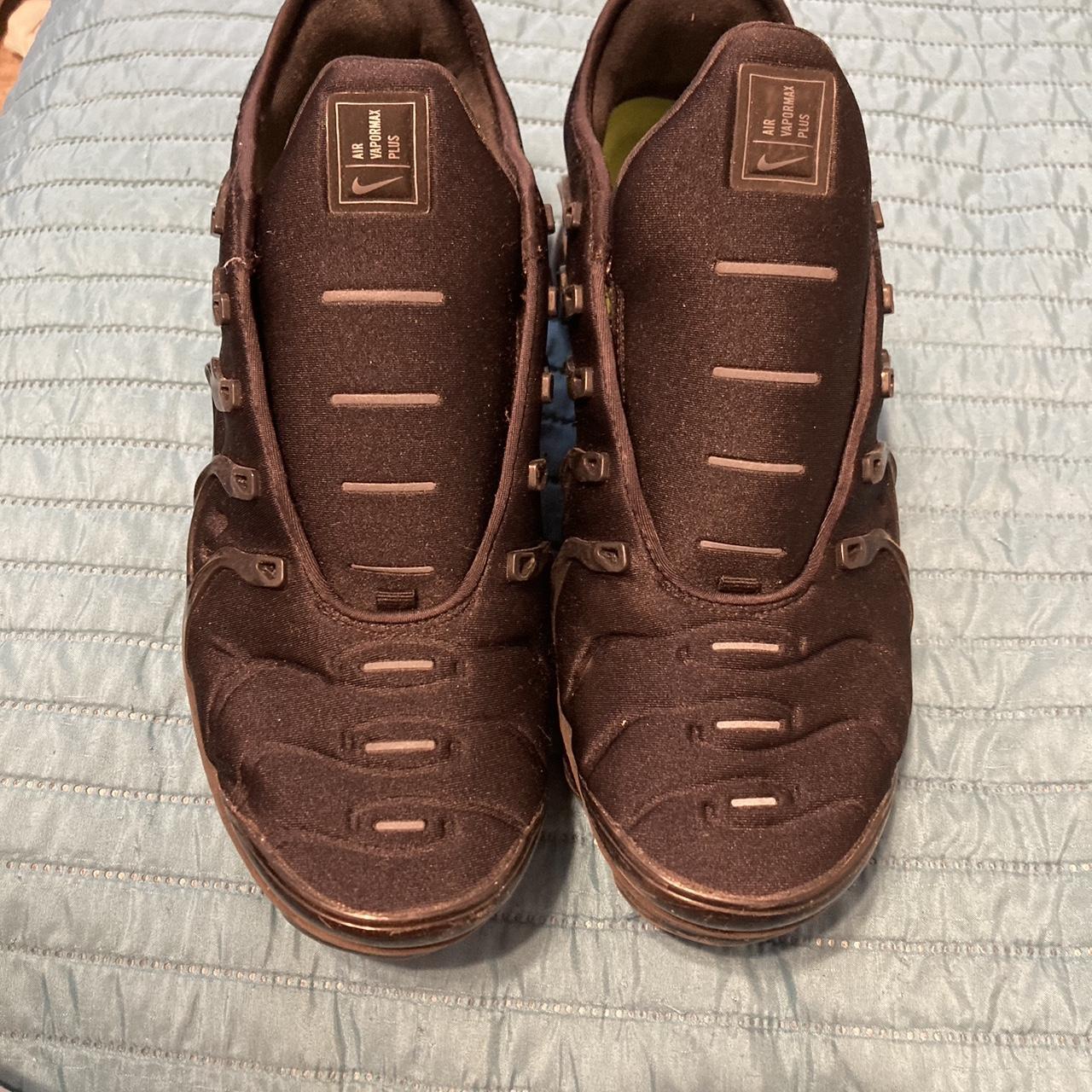 vapormax plus no laces