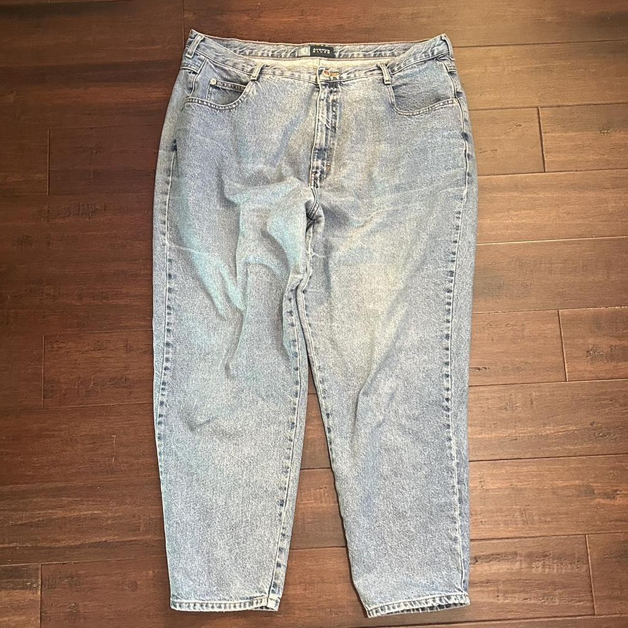 Baggy Avenue blue light wash vintage jeans 40 Depop