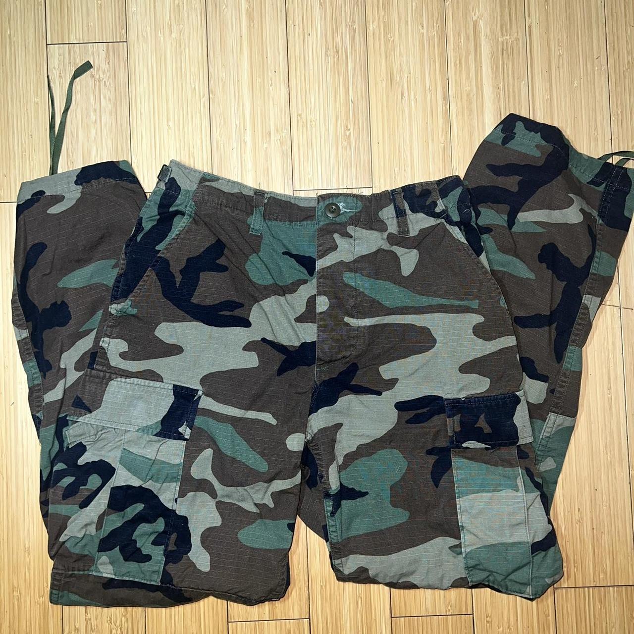 Vintage camouflage high waisted cargo pants with... - Depop