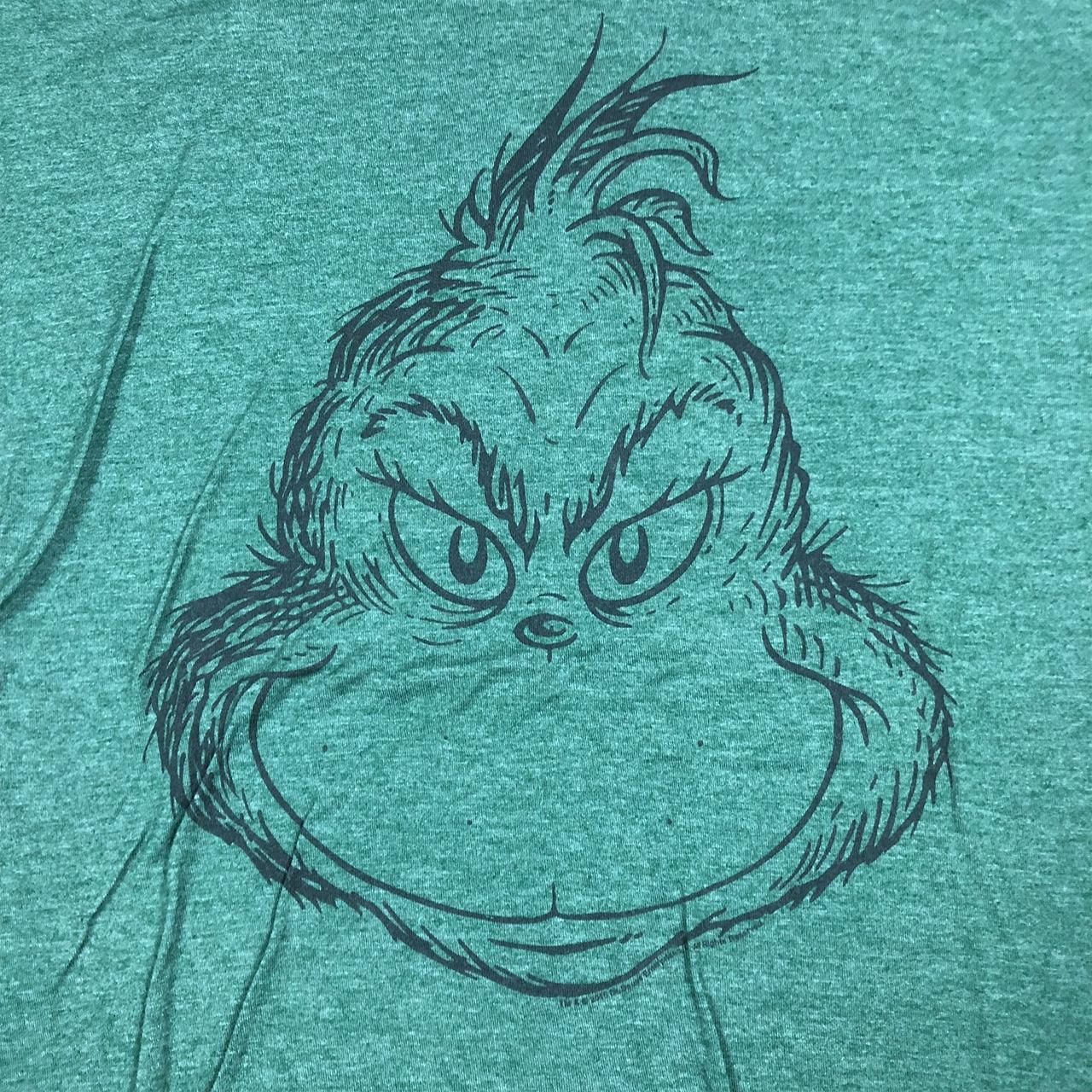 Old Navy Collectabilitees The Grinch Face Tee Size... - Depop