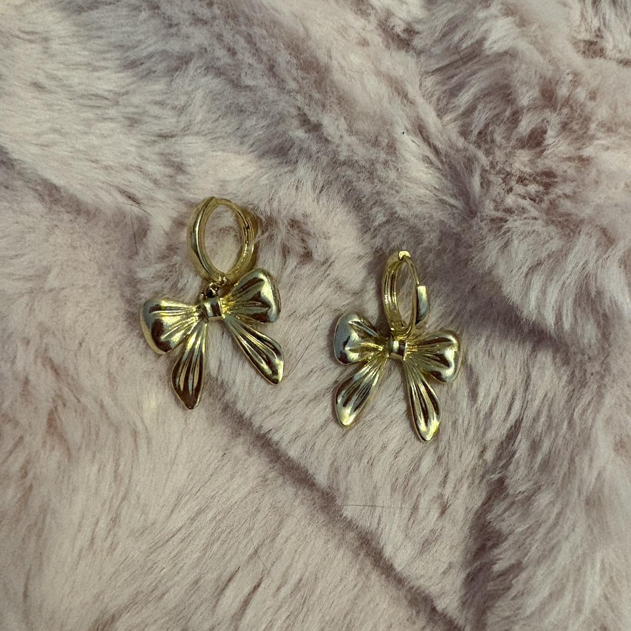 item listed by clothez4mycat