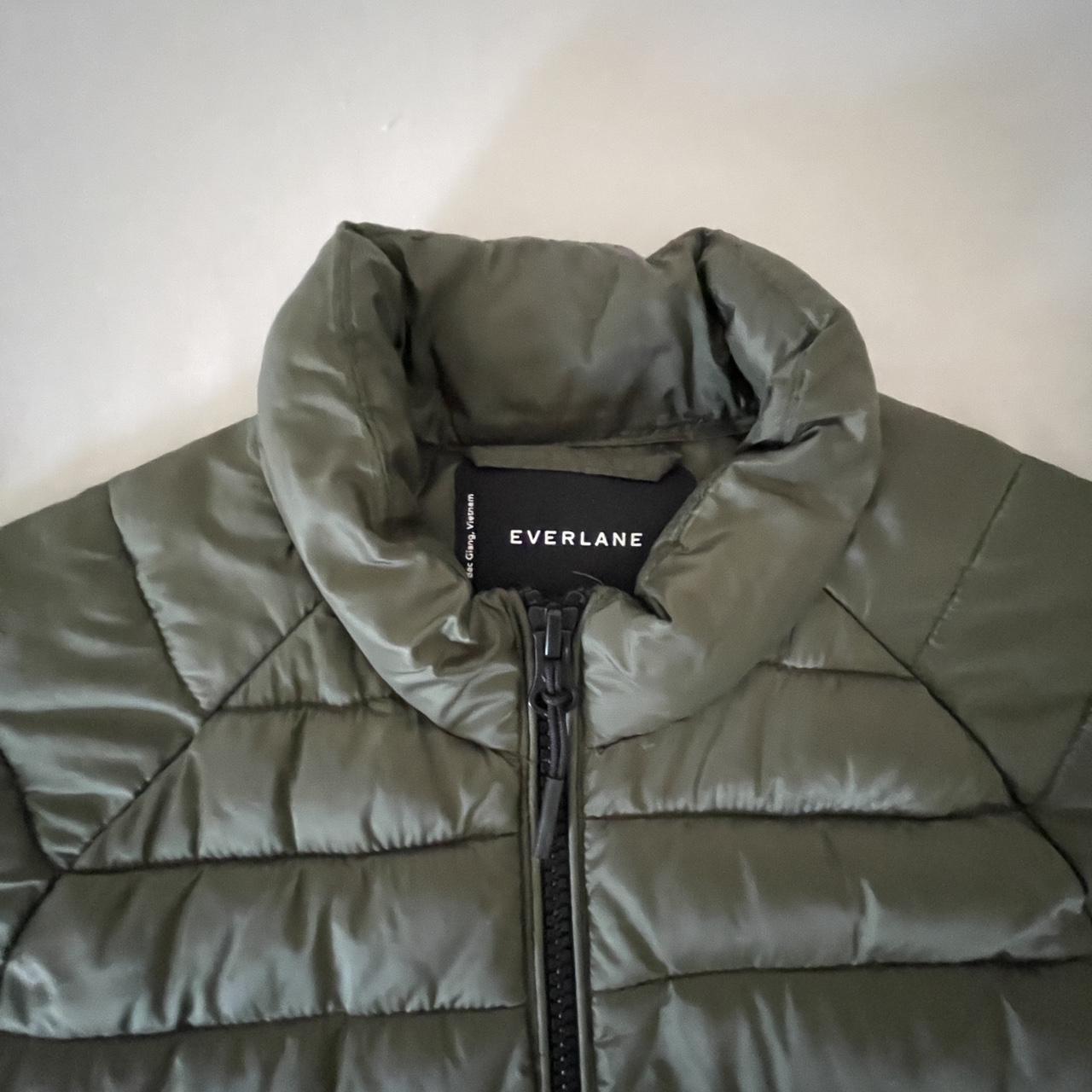 Everlane ReNew Lightweight Puffer XXS Olive Green. Depop