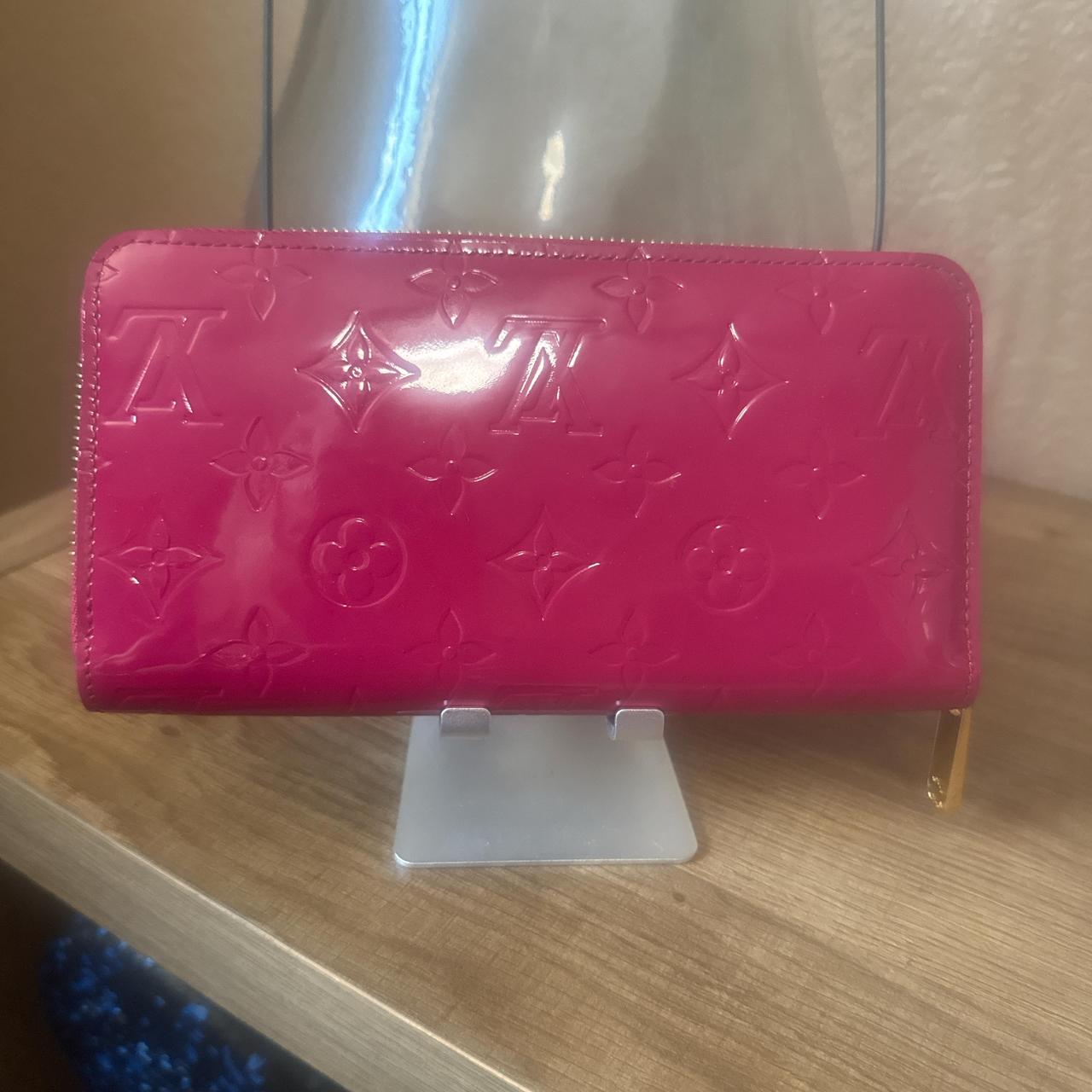 item listed by behavfjwj