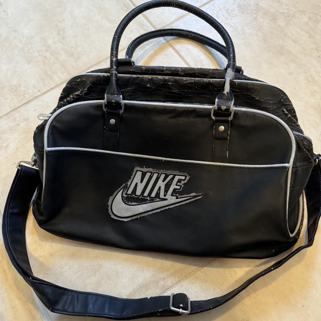 vintage nike bag