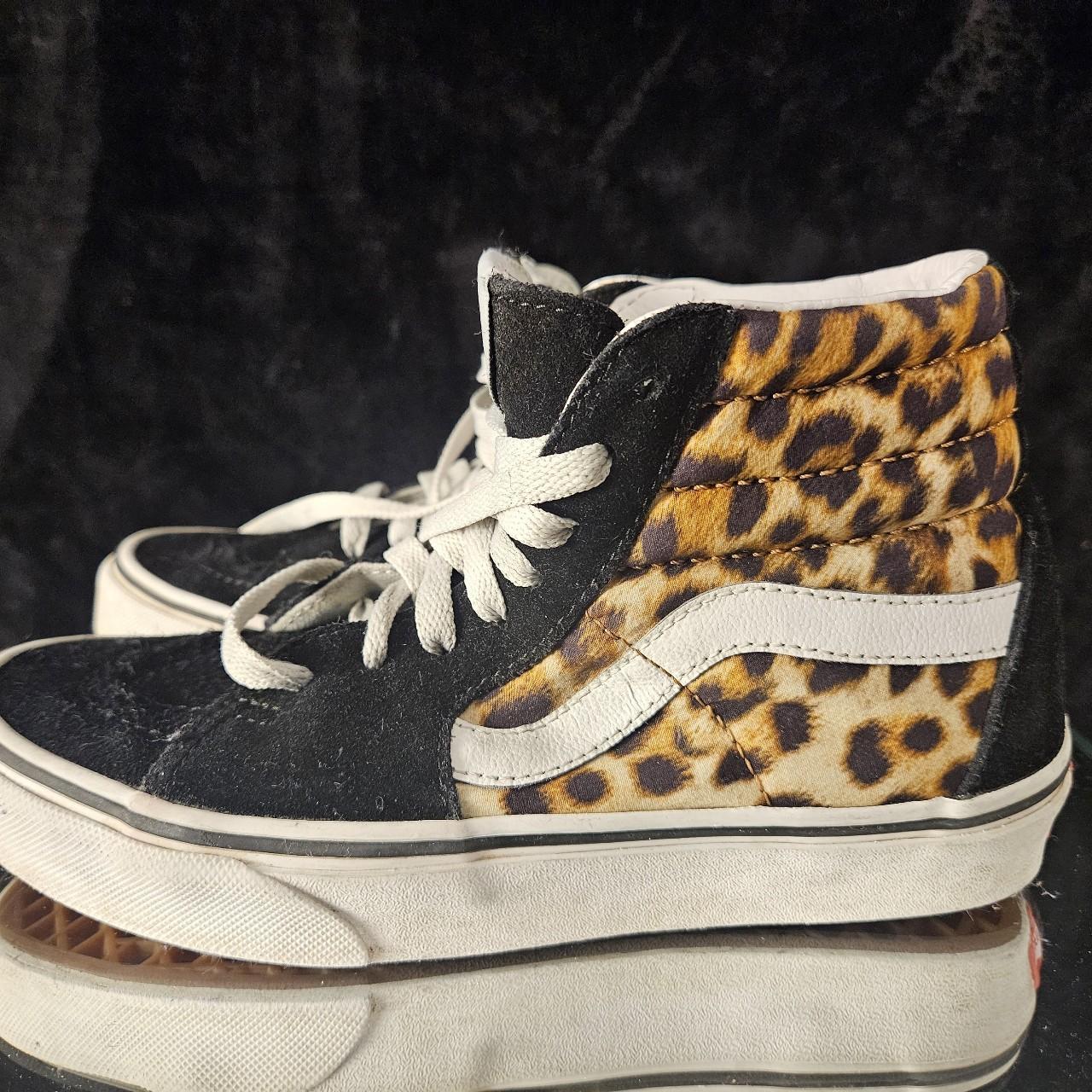 Womens 5.5 black high tops plus cheetah accent. Depop