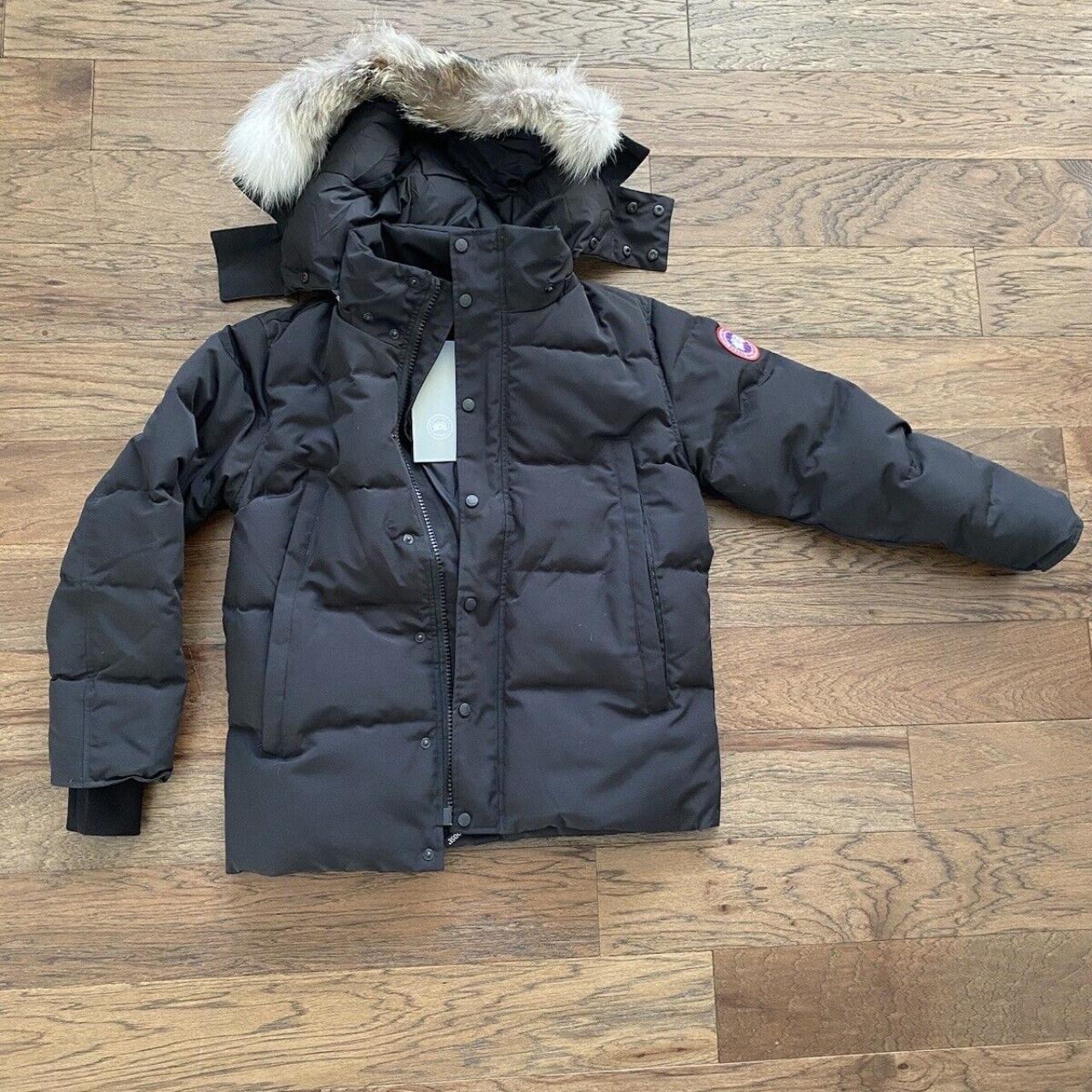 Canada goose jacket men's cheap medium