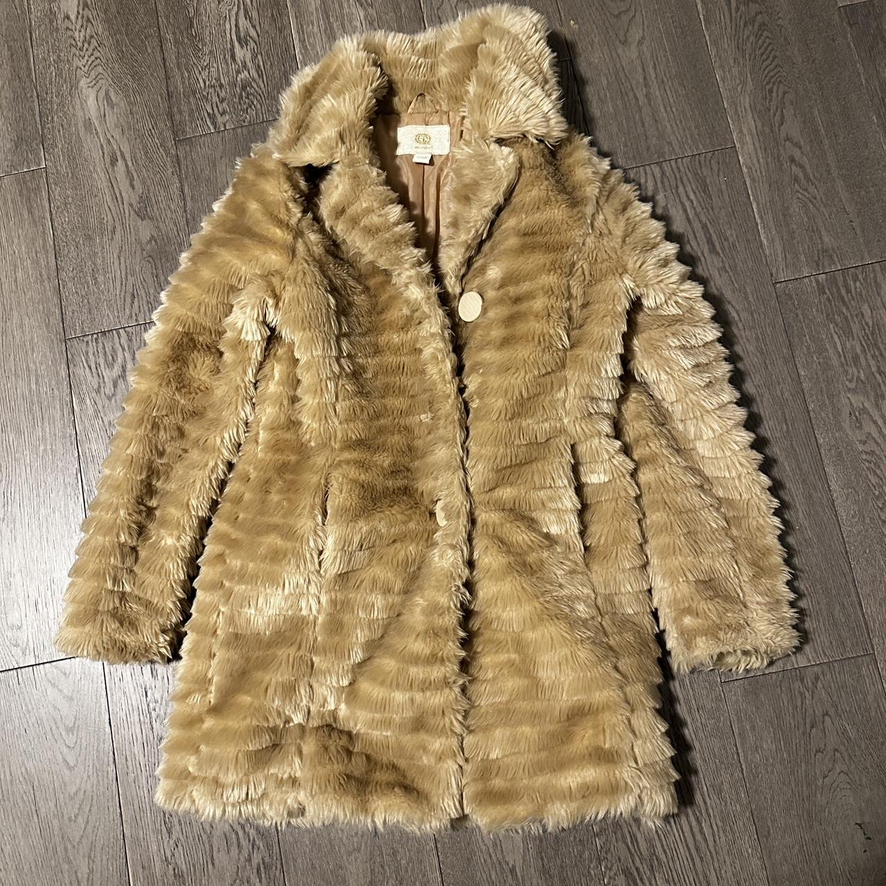 QED London Fur Coat - Size S to live out your mob... - Depop
