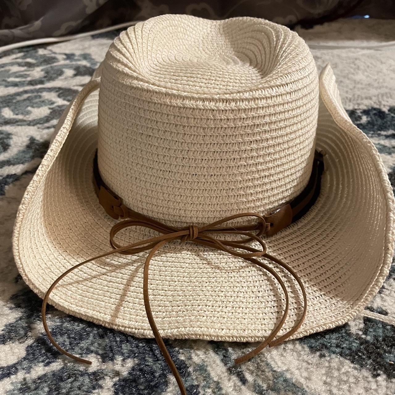 white straw cowboy hat with bull charm - Depop