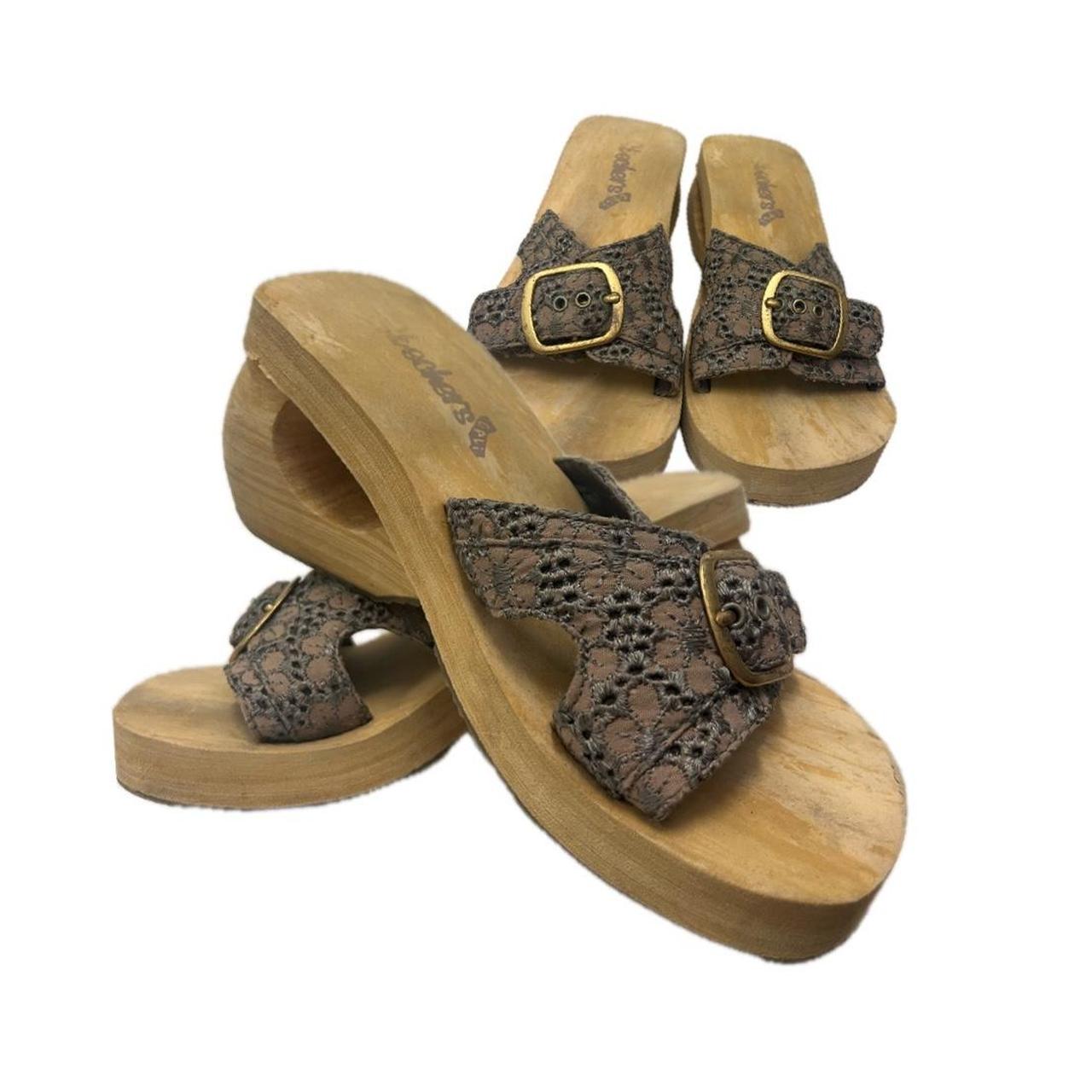 sketchers walking sandals