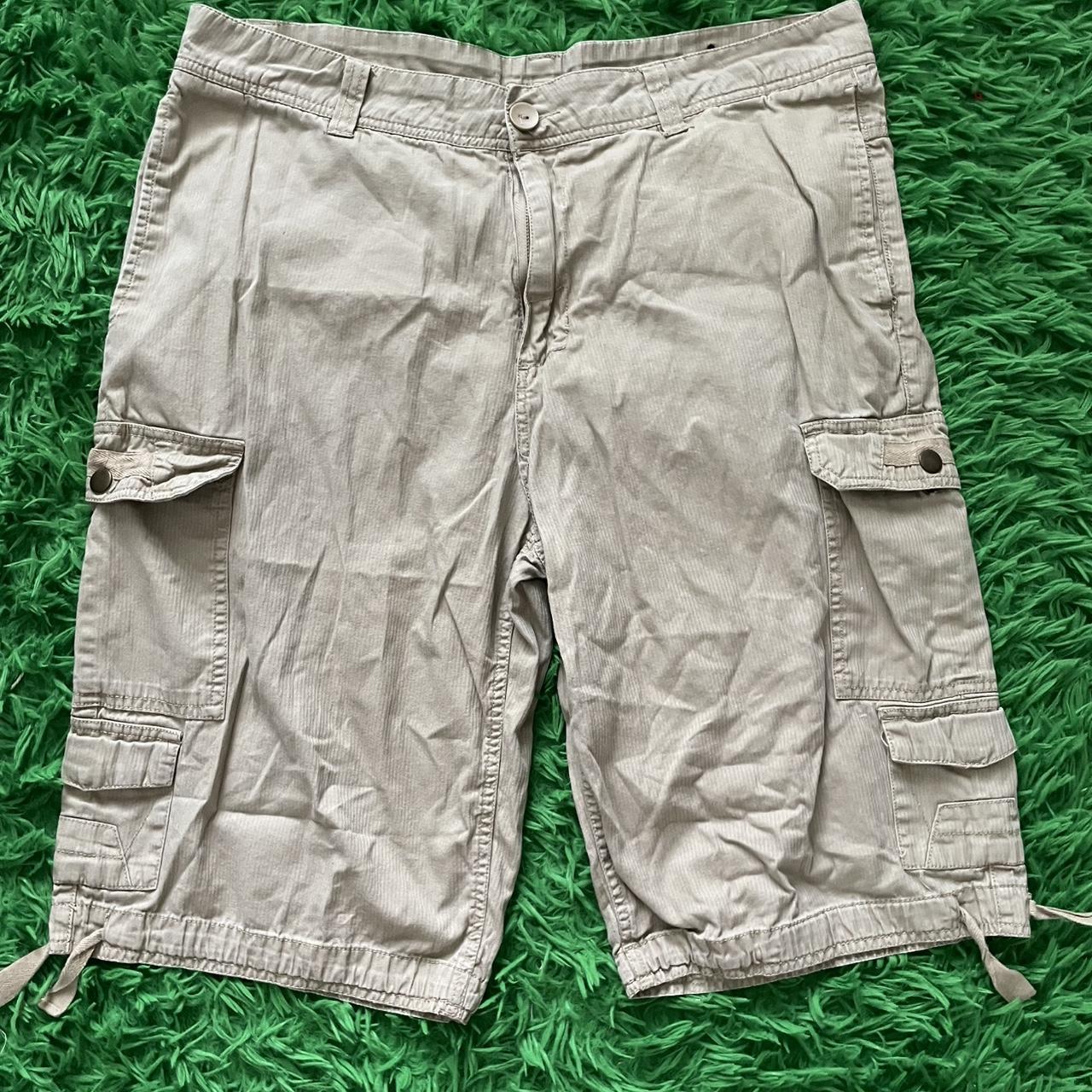 item listed by trapvaultcloset