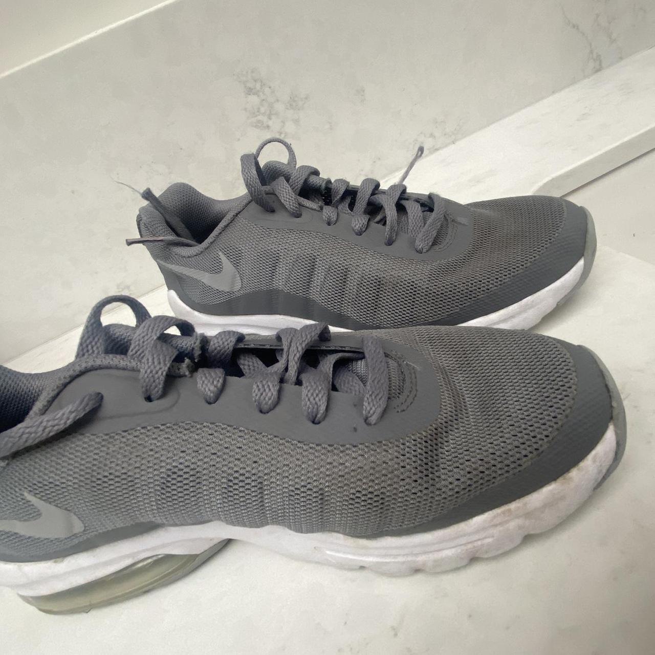 mens nike invigor grey
