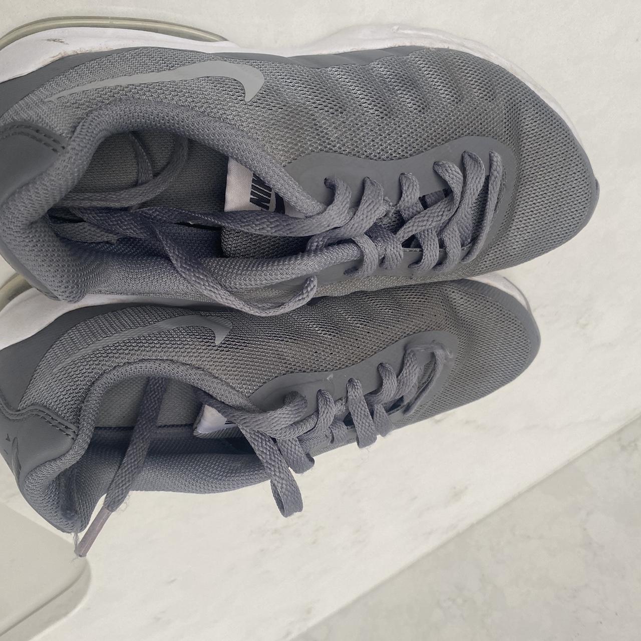 mens nike invigor grey