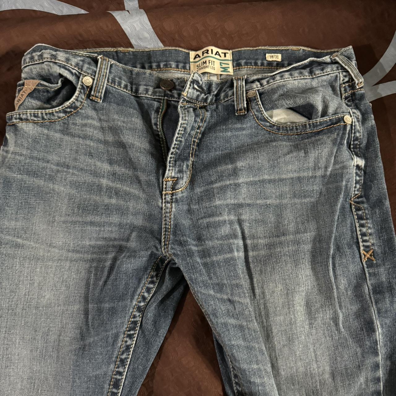 Bundle of outlet Ariat Jeans