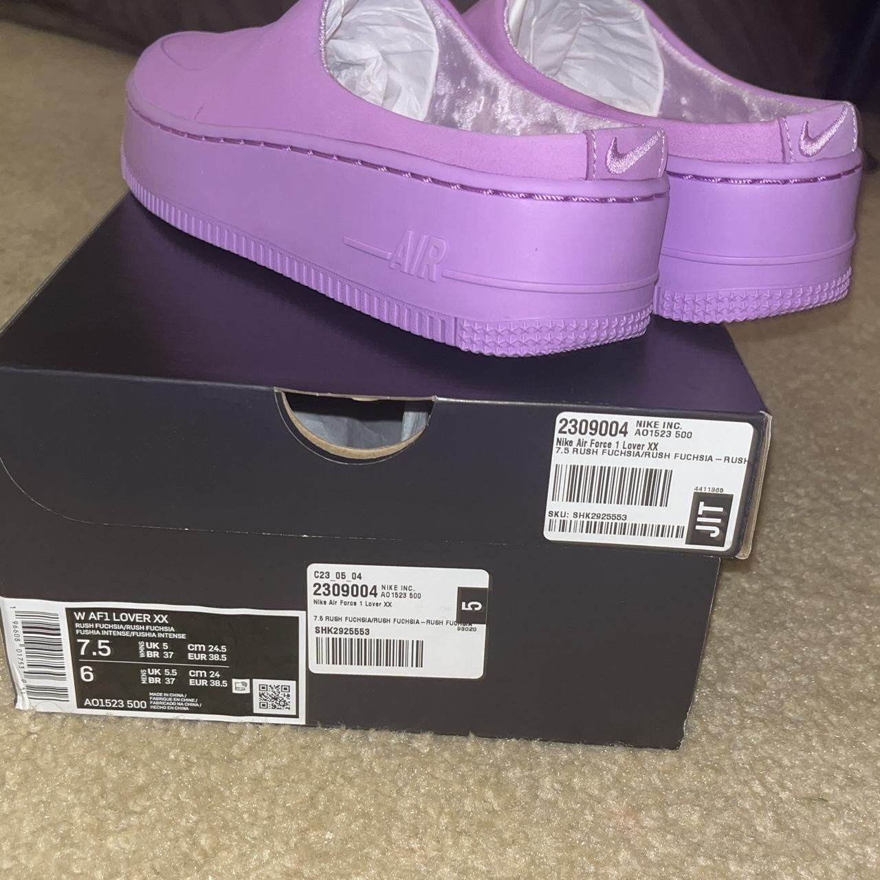 Purple nike slides womens online