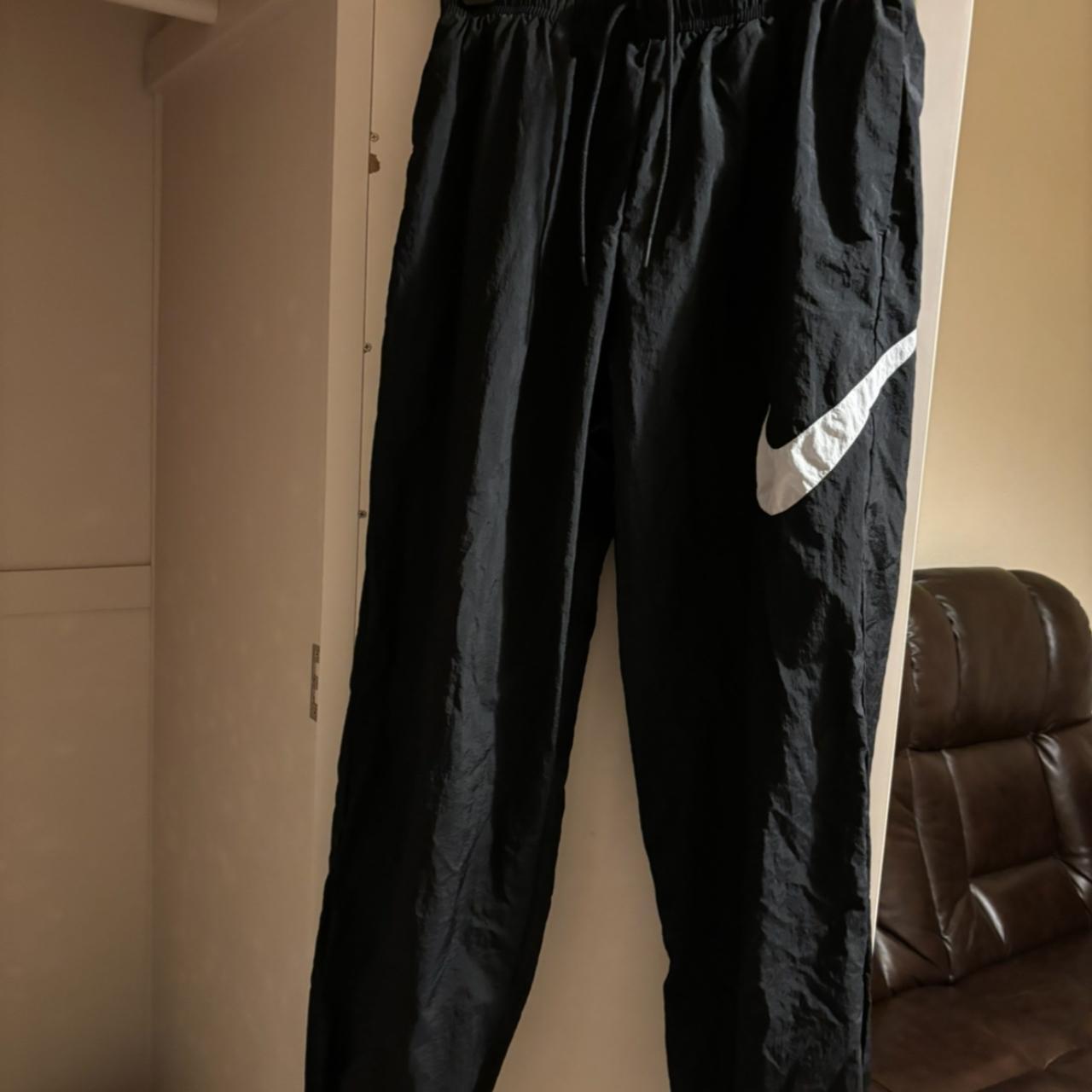 women's nike double swoosh joggers