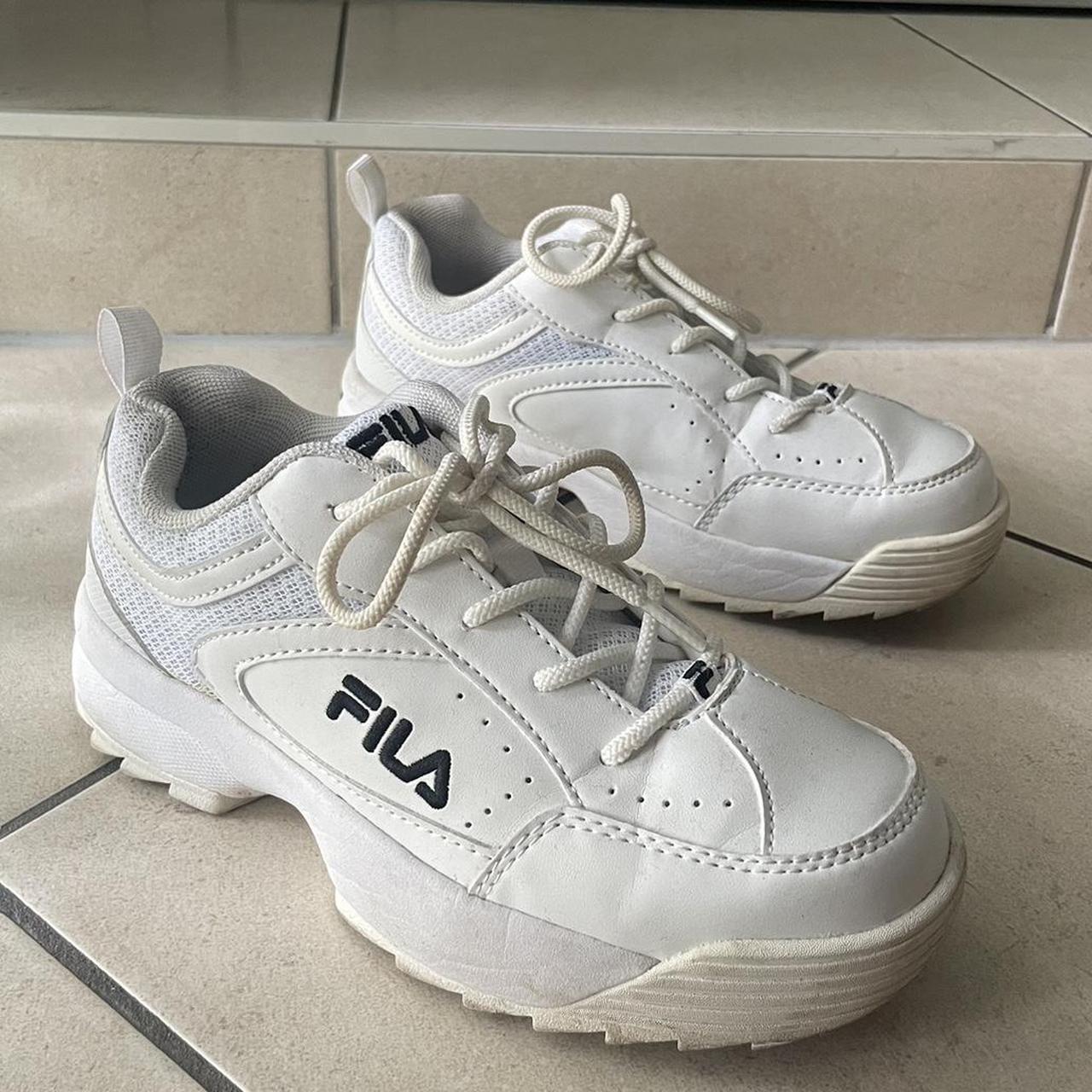 fila shoes 35. feee shipping in ch fila shoes