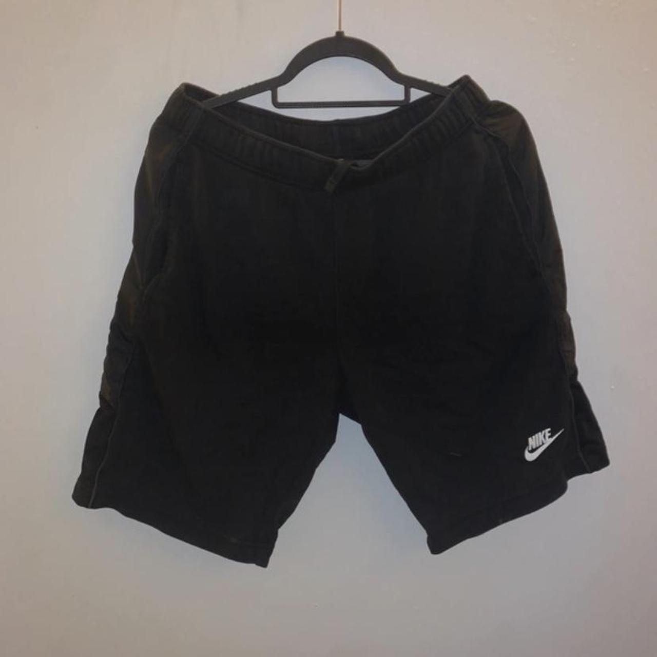 mens black nike shorts 5 inch