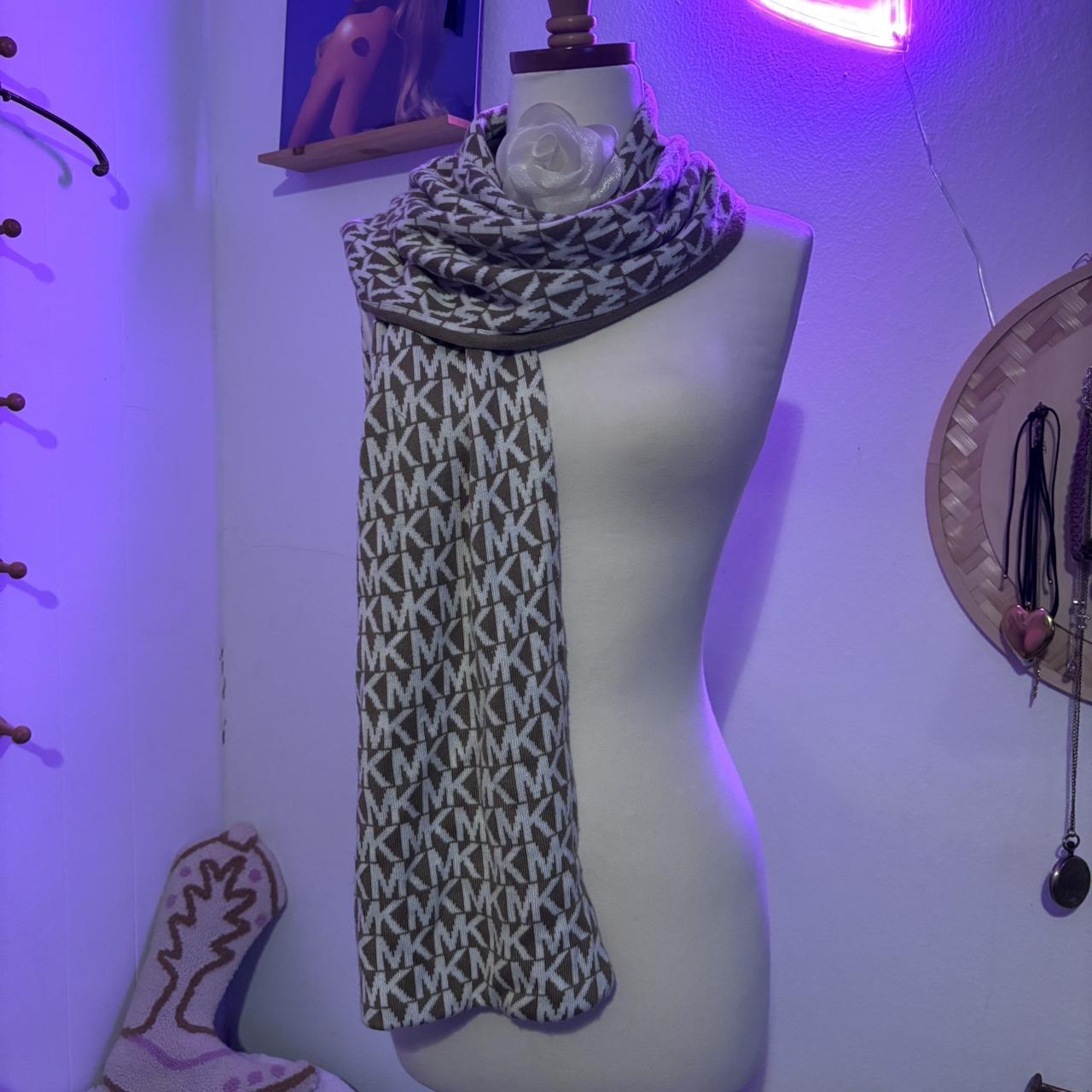item listed by autumnirick