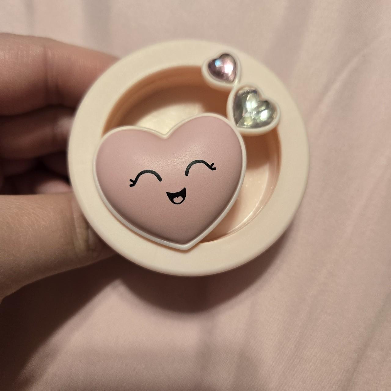 item listed by janelleunicorn