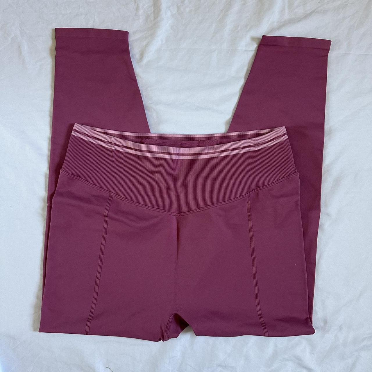 item listed by janelleunicorn