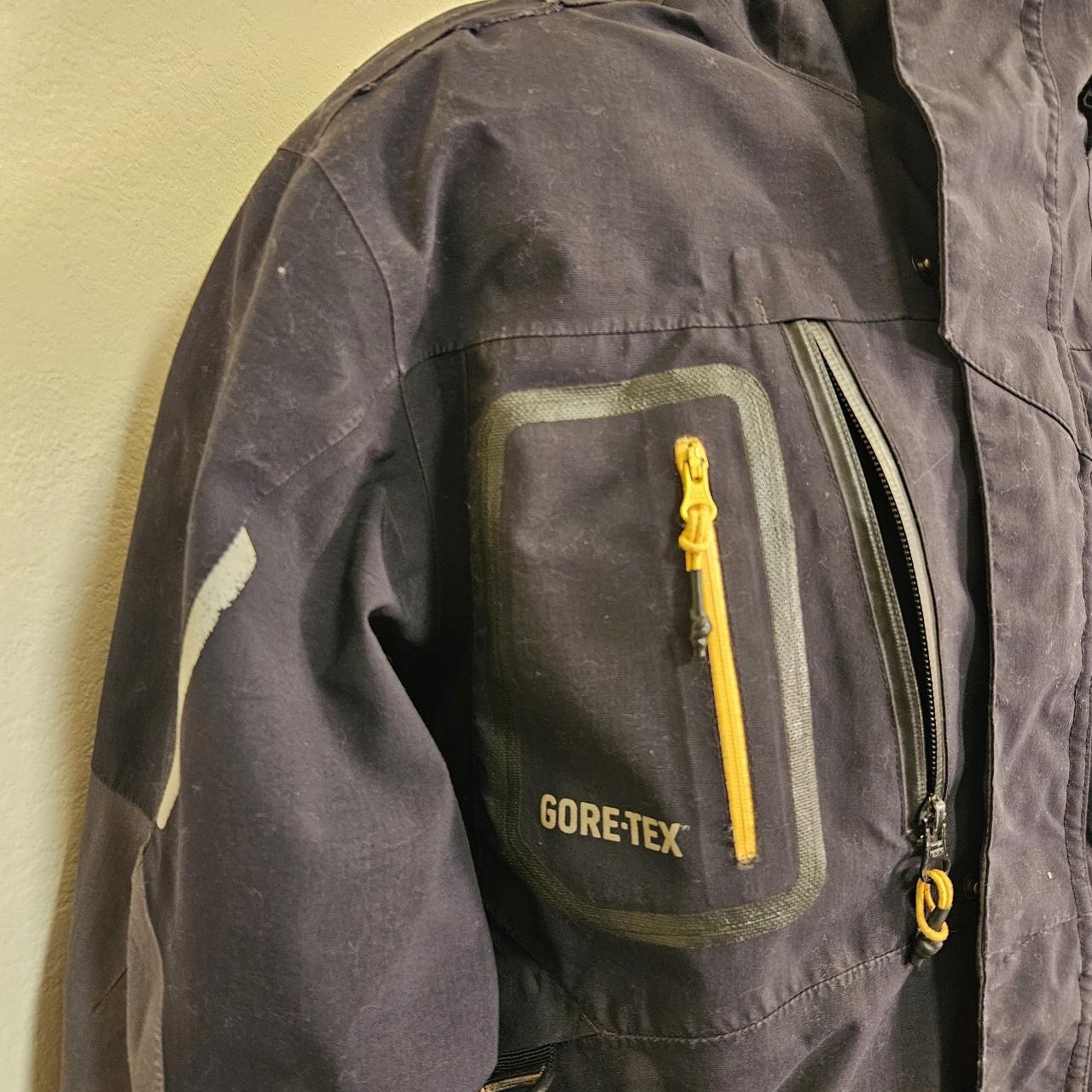 Cabelas Guidewear Extreme Goretex Jacket Men's Size... - Depop