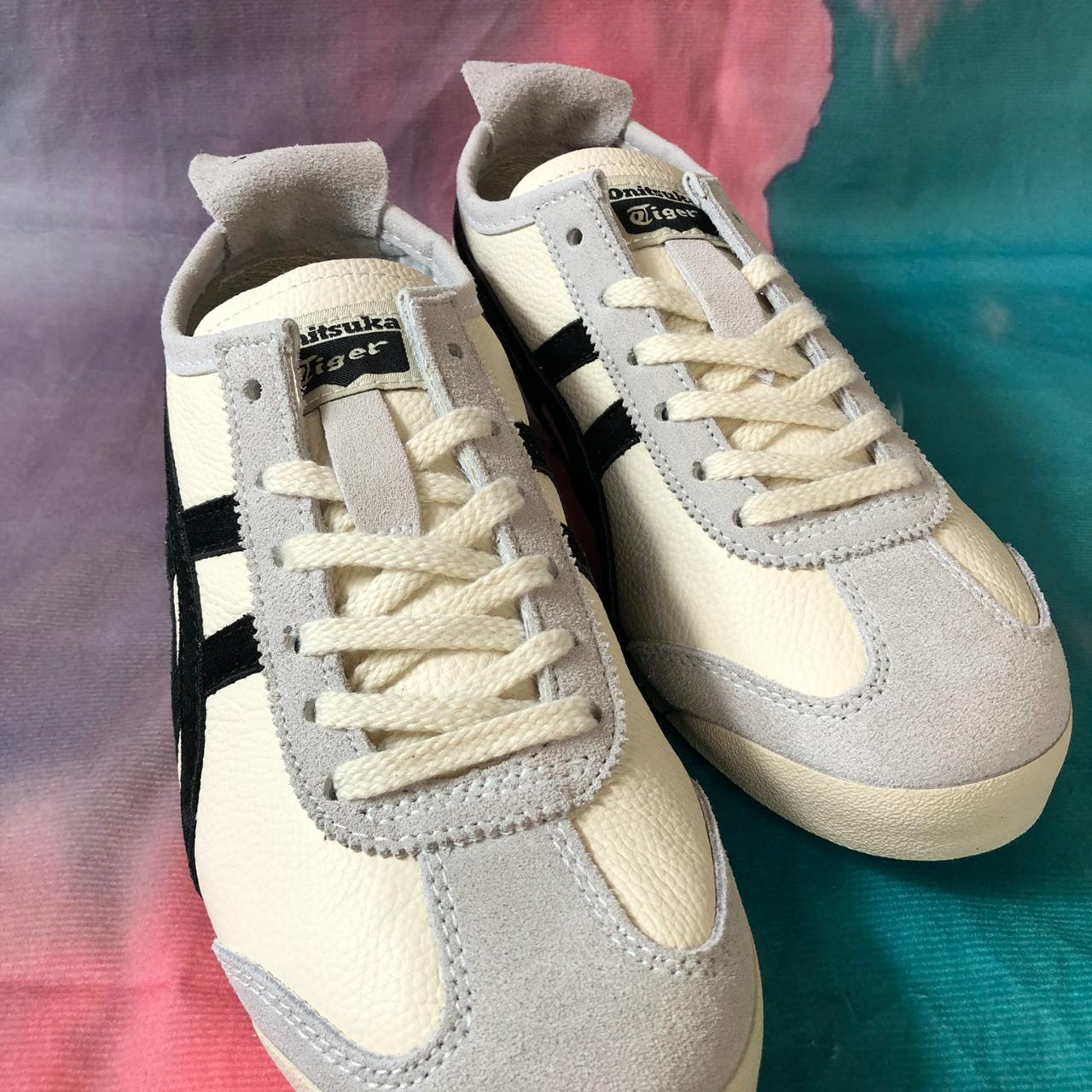 Onitsuka Tiger Men's Sneakers White/Black US – Onitsuka