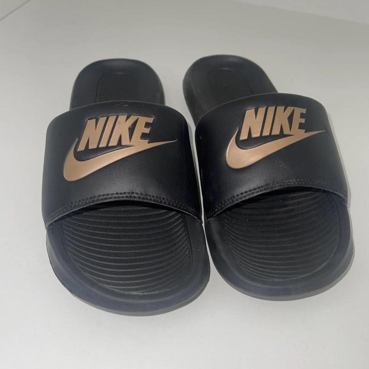 Nike Victori One Slide Black Gold Soft Men s