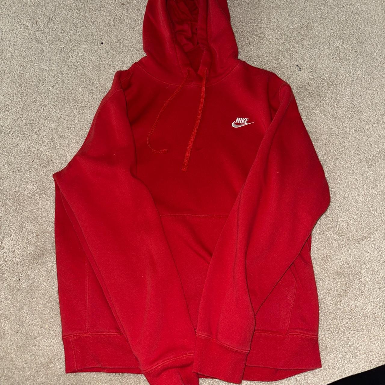 Red Nike Hoodie, worn 3 times. - Depop