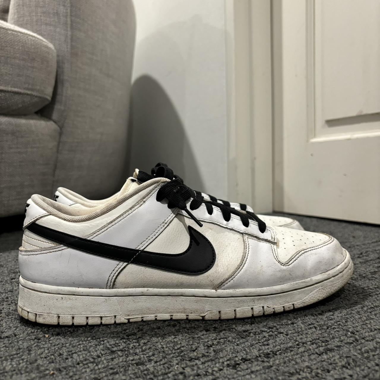 mens nike dunks black and white