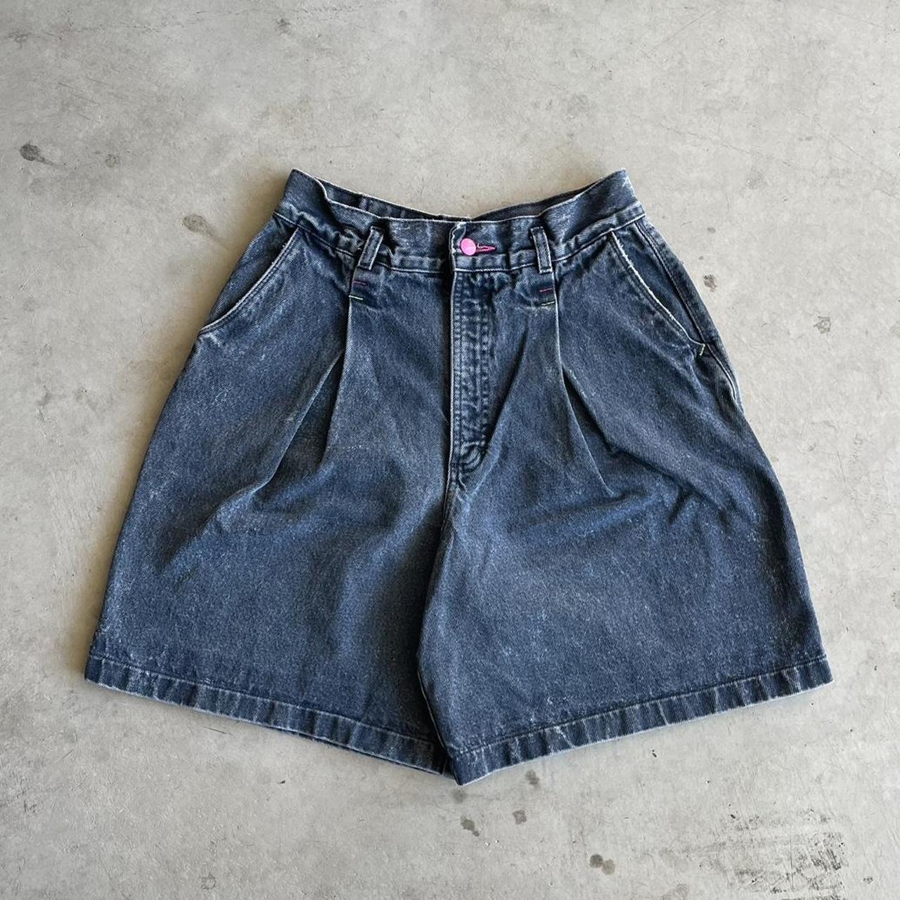 American Vintage Women's Shorts - Black - 26" – R… - image 1