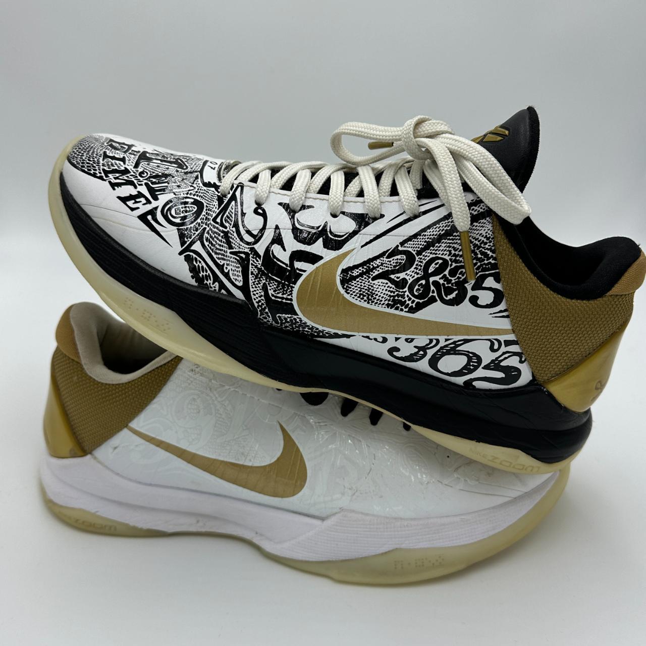 kobe protro big stage parade