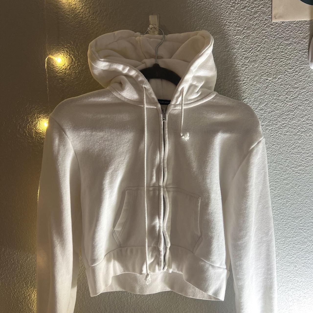 White cropped clearance hoodie brandy melville