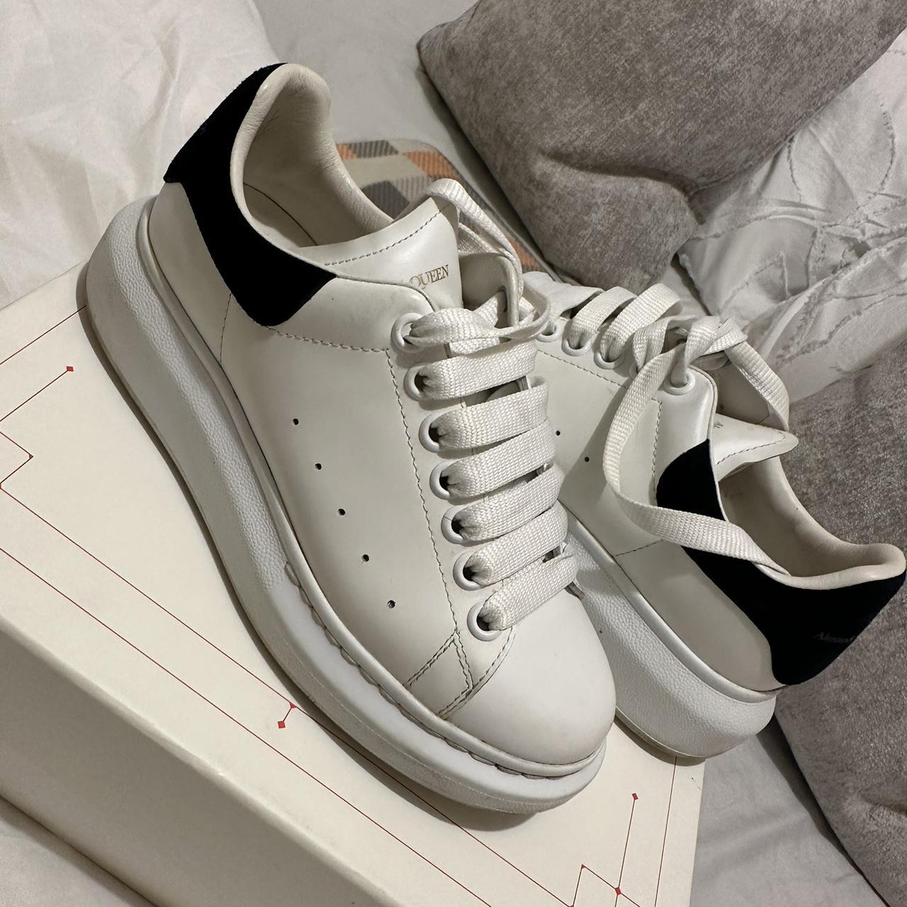 Alexander mcqueen size 3 hotsell