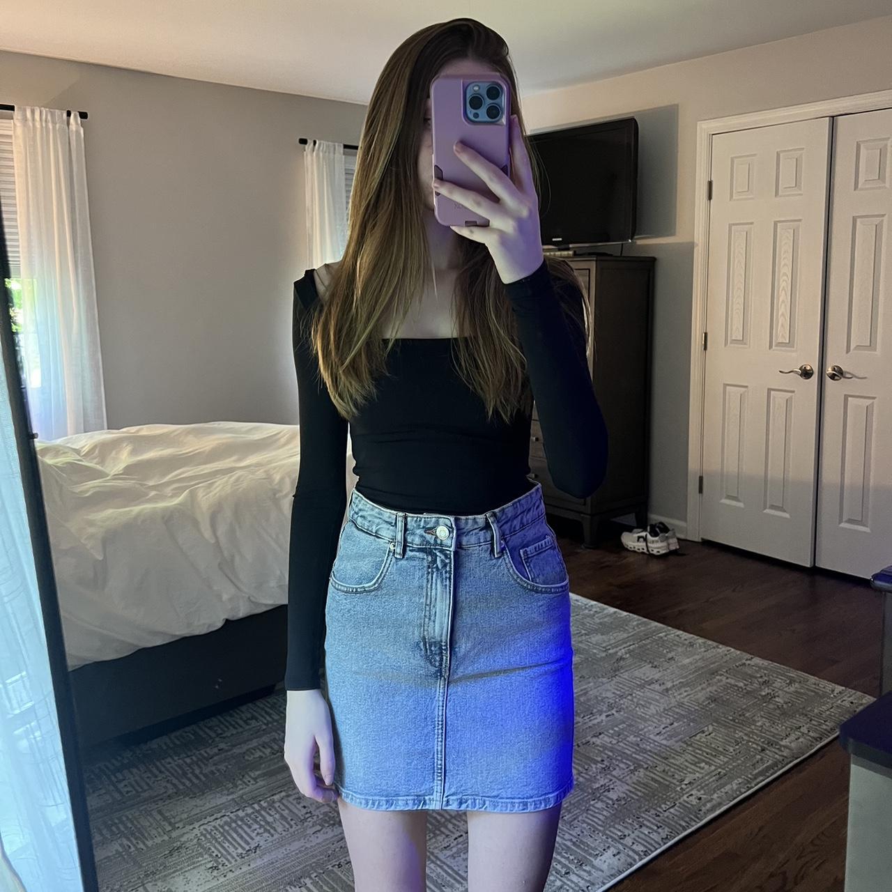 Zara High Waisted Mid Thigh Denim Skirt Size