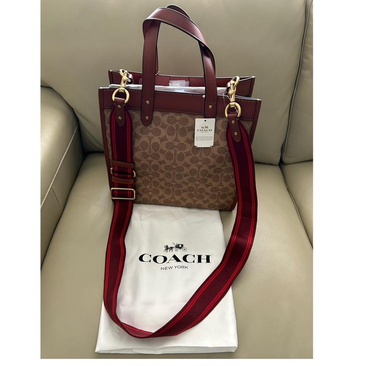 NEW WITH TAGS Coach signature tote sold purse