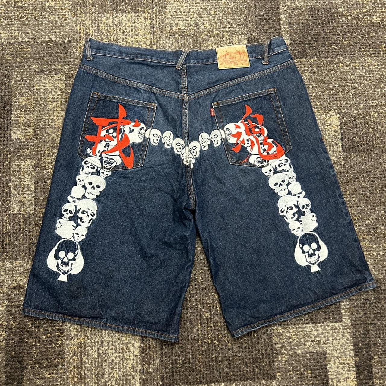 item listed by luckyvintagemarket