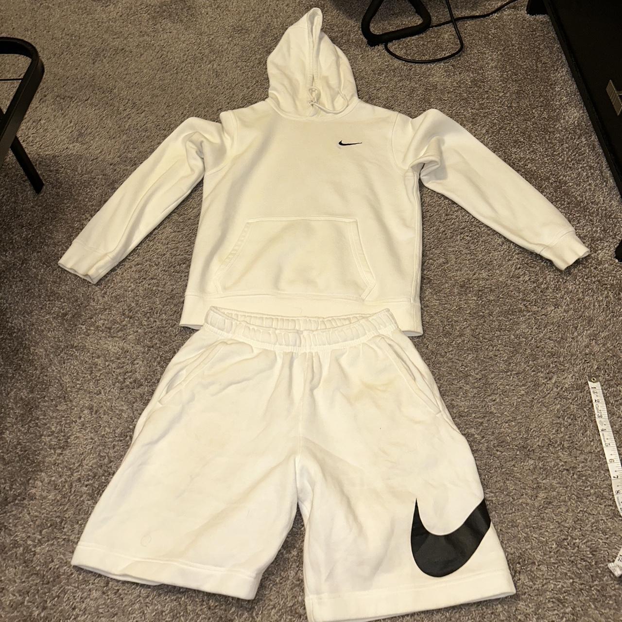 Good Nike Hoodie bundle