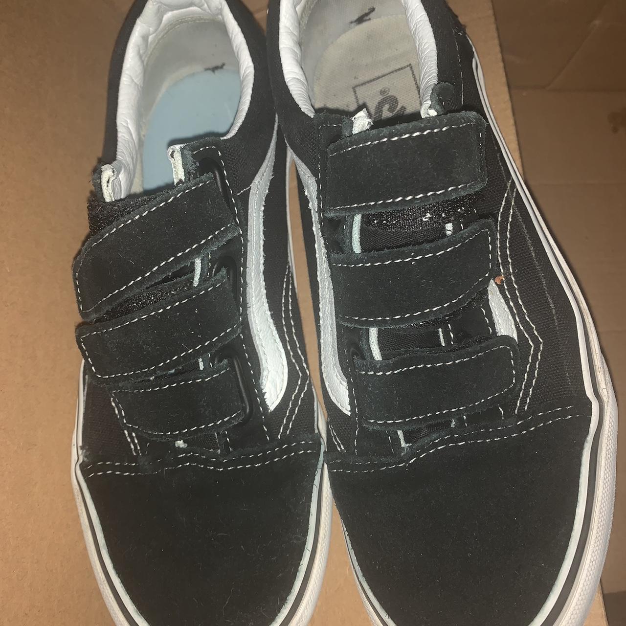 Old hot sale velcro shoes