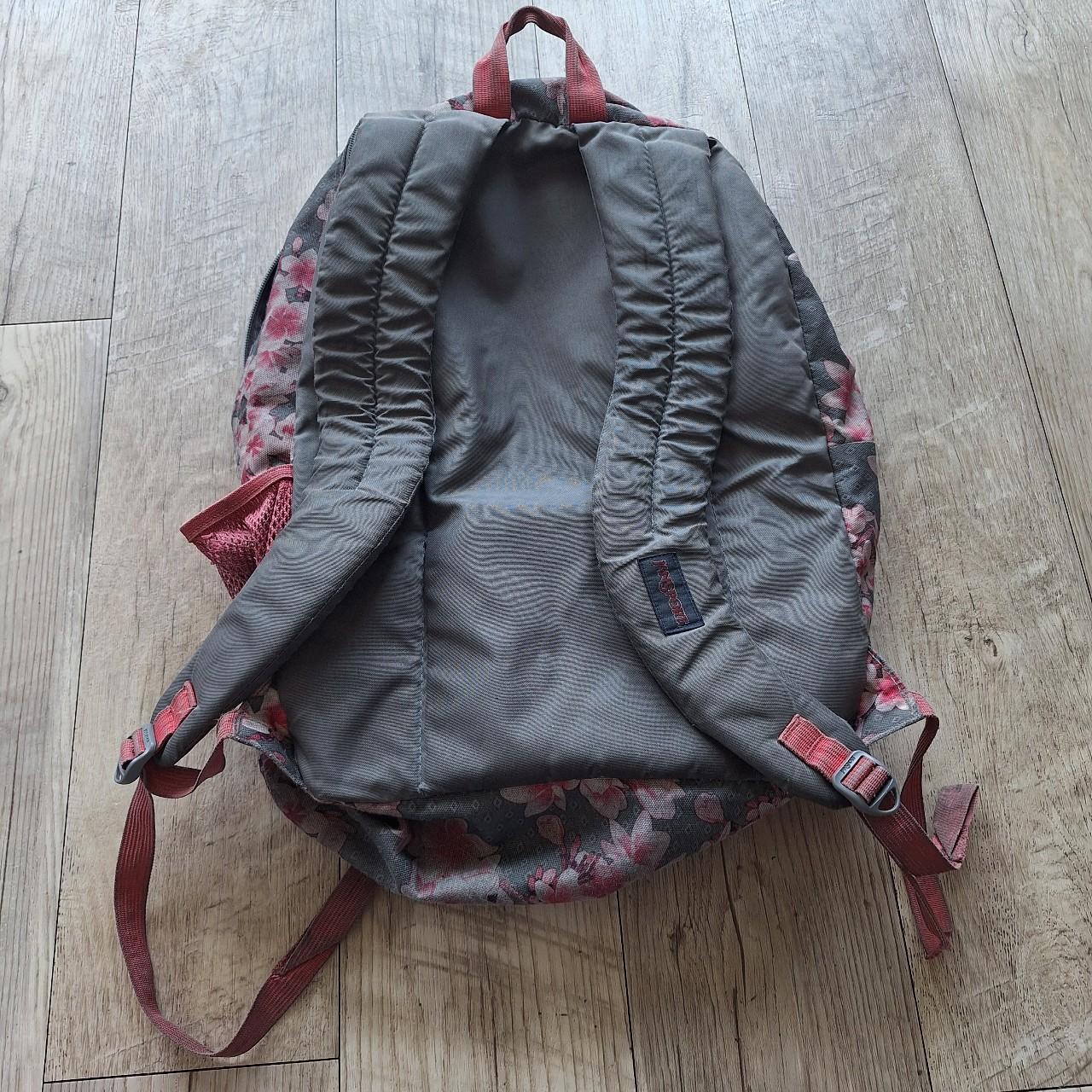 Jansport flower backpack. Has 5 pockets. Great | Depop