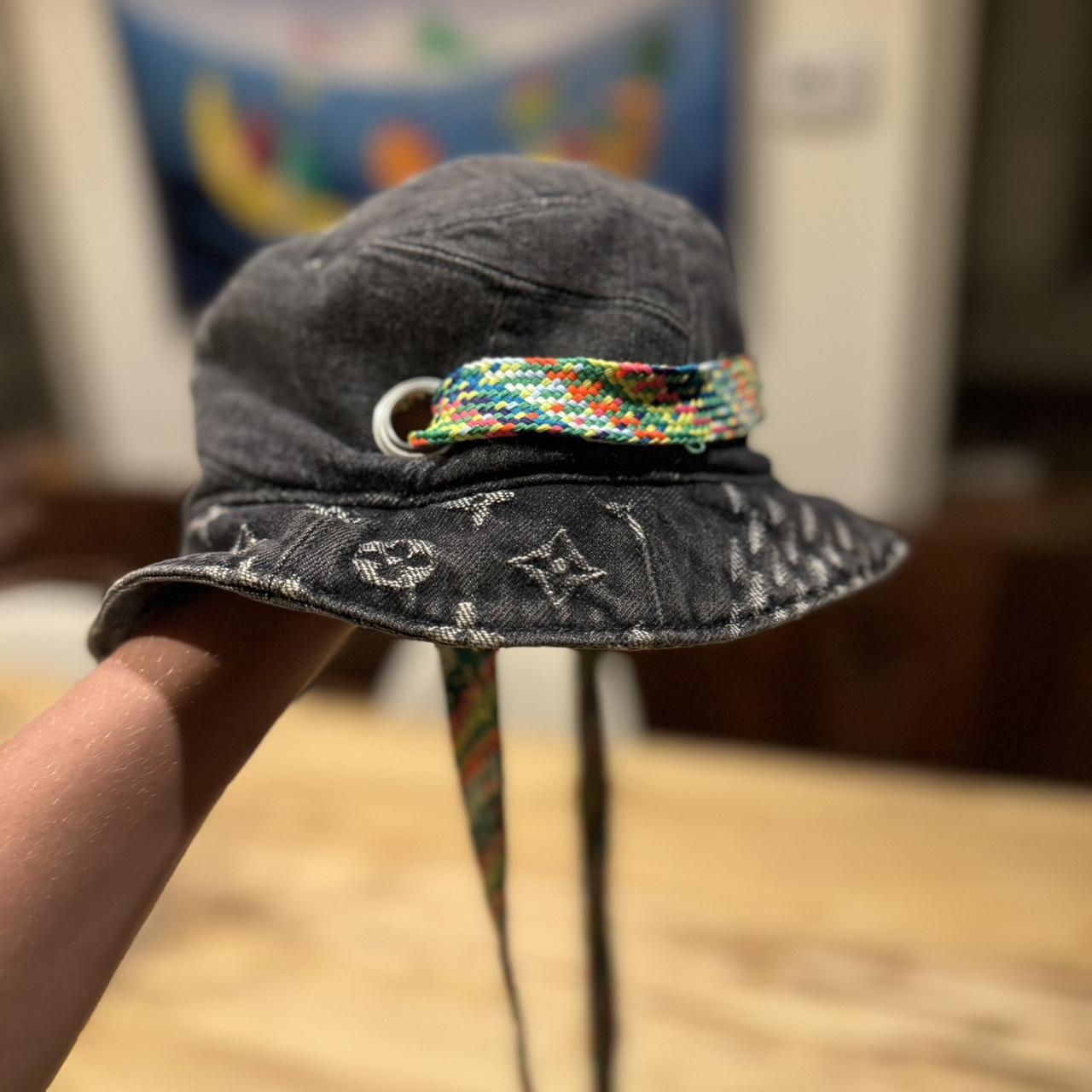 Louis v bucket hat online