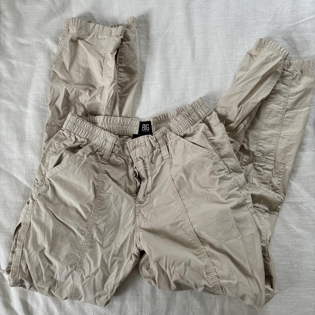 TAN CARGO PANTS elastic waist band/mid to low rise - Depop