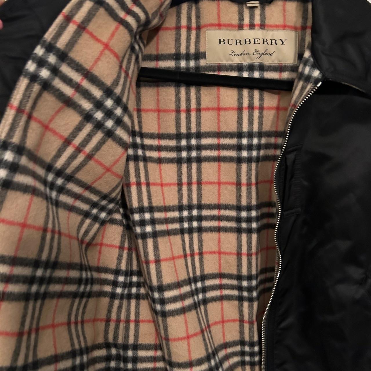 ☆BURBERRY LONDN   ベルト付ミリタリージャケット38 美品 BURBERRY LONDONベルト付きダウンジャケット レディース 38