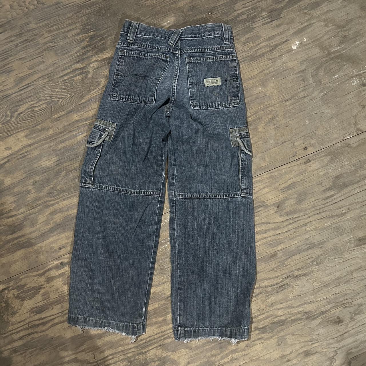 Vintage 2000s kids baggy wrangler cargo jeans Super... - Depop