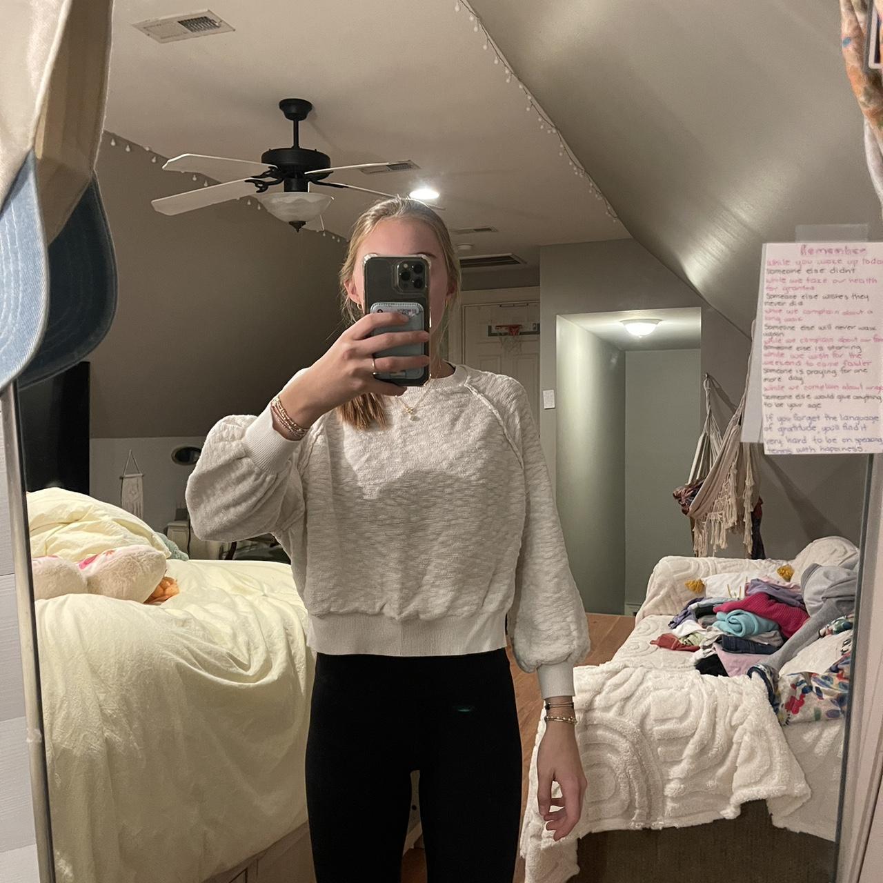 item listed by carlyfagundus