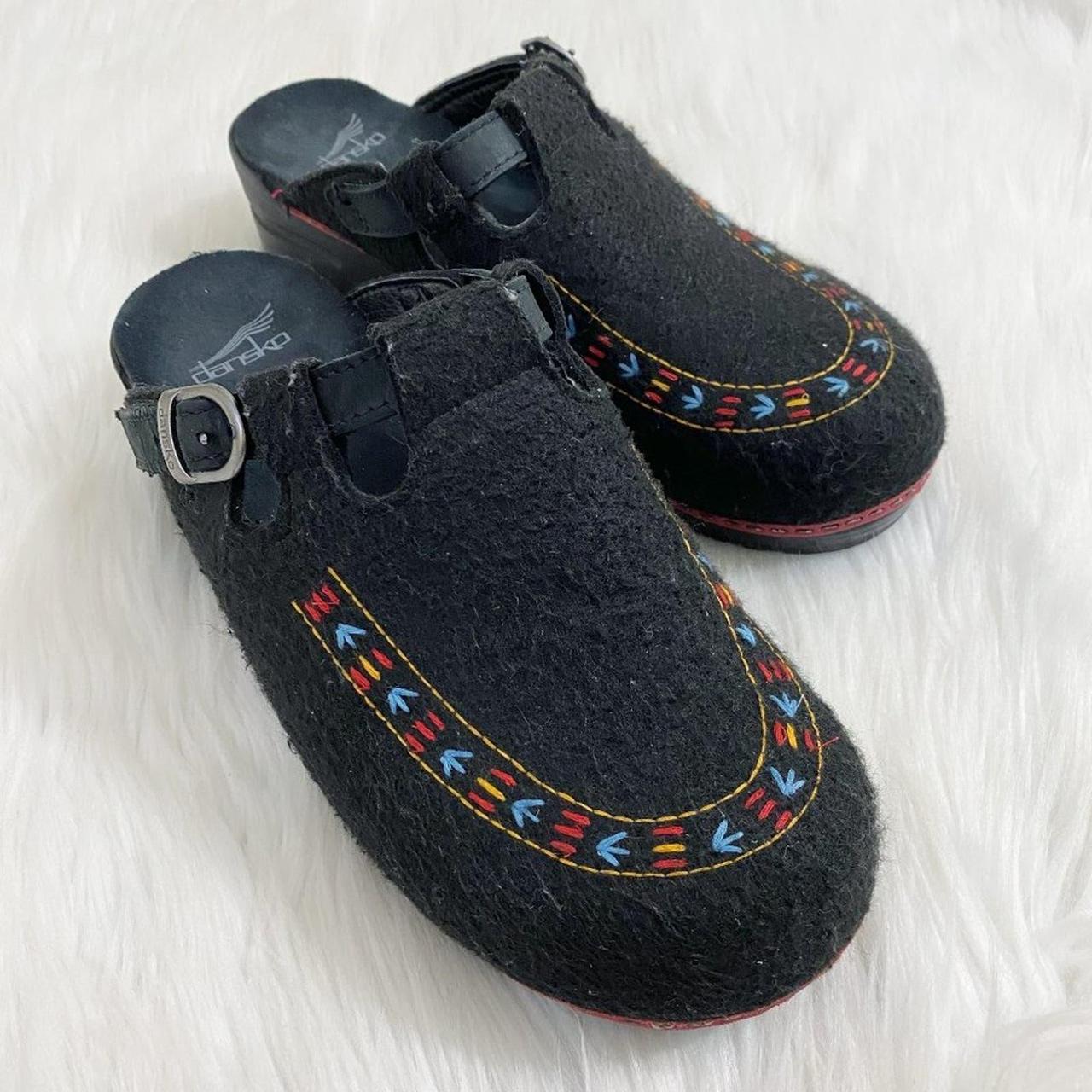 Dansko Black Felt Clogs Embroidery Accent EU Sz 41