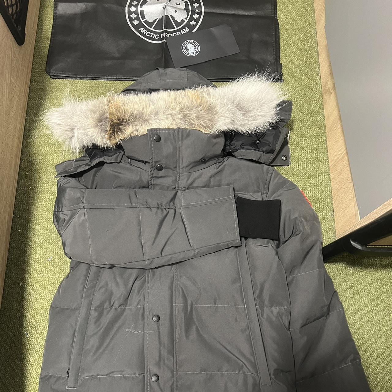 Canada Goose Wyndham Grey Parka 100% Authentic ... - Depop