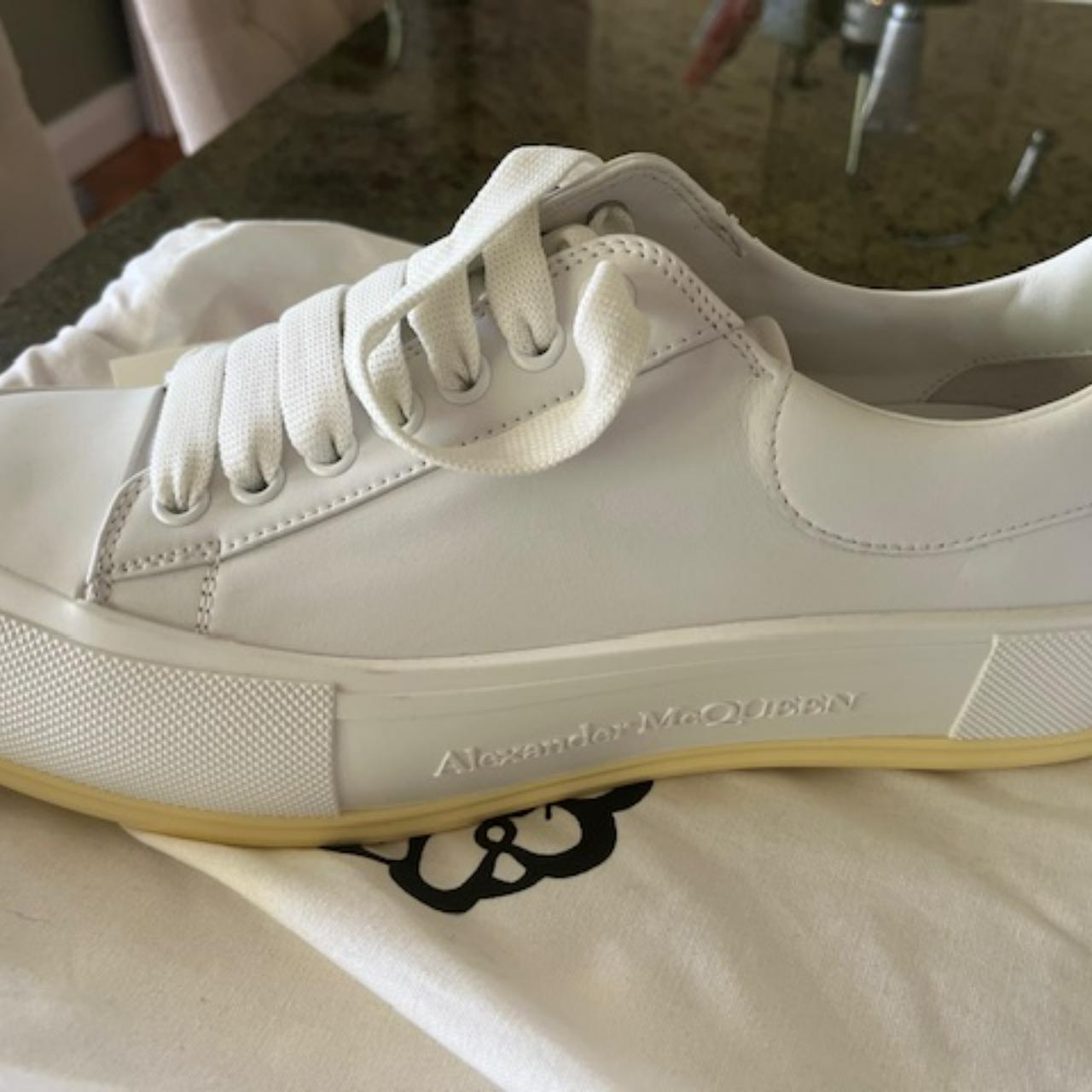 alexander mcqueen mens trainers sale